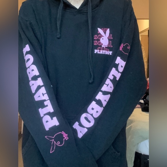Anti Social Social Club Playboy Hoodie Jacket - Picture 4 of 8
